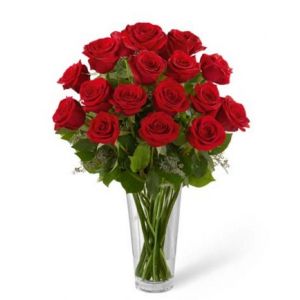 18 red roses